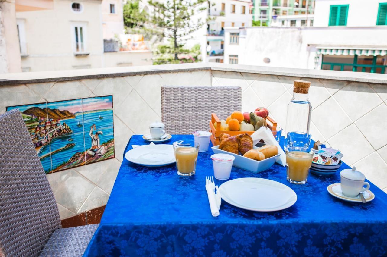 La Piazzetta Amalfi